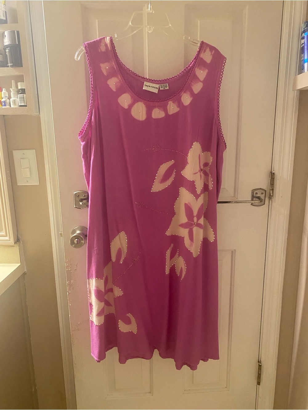 raya sun Sleeveless Floral Shift Dress - Magenta with Ivory Accents